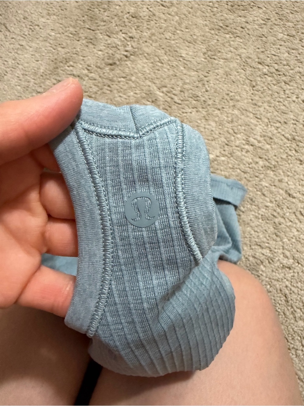 Lululemon Size 4 Ribbed Racerback Tank Top - Picture 5 of 5